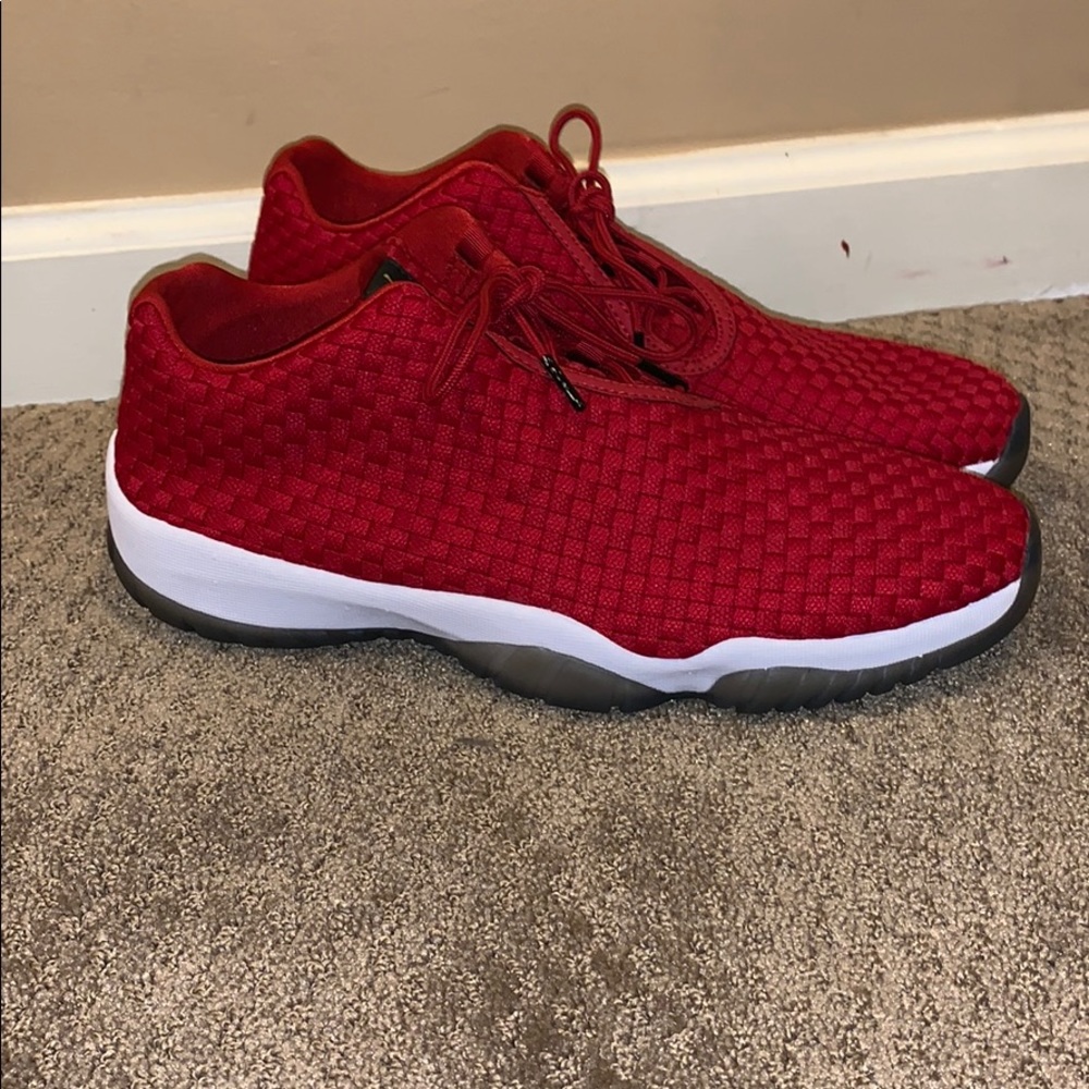 Jordan future low gym red